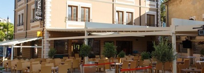 Peninsula Boutique Hotel