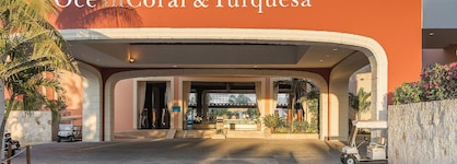 El Beso Adults Only at Ocean Coral & Turquesa