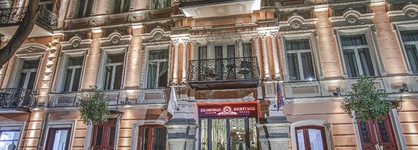 Heritage Hotel And Suites