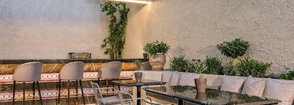 Estia Boutique Apartments
