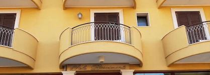 Hotel Riva Del Sole