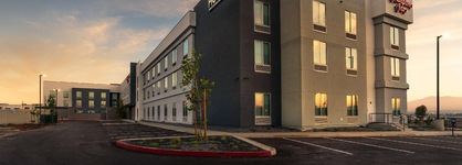 Hampton Inn By Hilton Riverside March Air Reserve Base