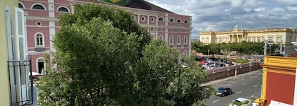 Hotel Juma Opera