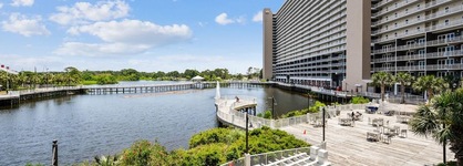 Laketown Wharf 609 - Beach, Please