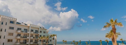 Blue Lagoon Kosher Hotel