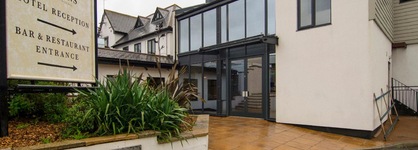 Oyo The Gissons Hotel