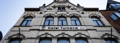 Corsendonk Turnova