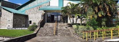 Kuti Resort And Spa