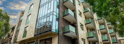 Brosse Garden Hotel