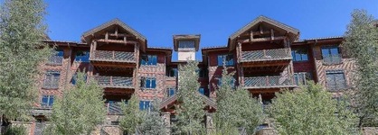 5109 Emerald Lodge, Trappeur's Crossing Apartment 4