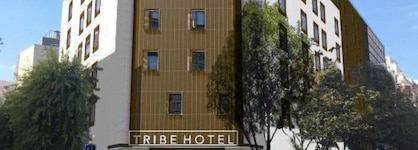 Tribe Paris La Defense Esplanade