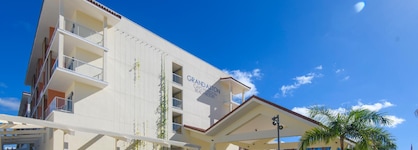 Grand Aston Cayo Paredon Beach Resort