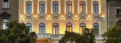 Est Grand Hotel Savoy