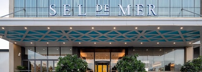 Prince Hotel Da Nang - Formerly Sel De Mer Hotel & Suites