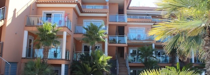 Apartamentos Flamingo Hills