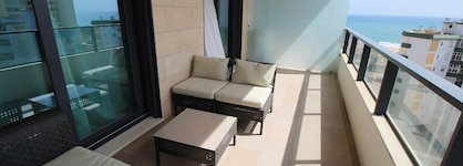 Apartamento em Praia da Rocha para 5 pessoas com 2 quartos Ref. 317044