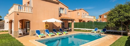 Vila em Cala´n Blanes para 6 pessoas com 3 quartos Ref. 335780