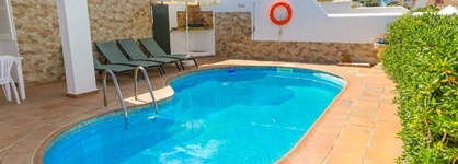 Vila em Cala Blanca para 4 pessoas com 2 quartos Ref. 390105