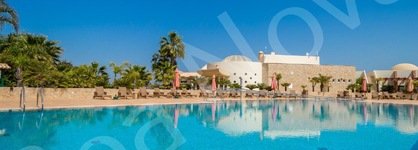 Casa geminada em Carvoeiro para 6 pessoas com 2 quartos Ref. 386557