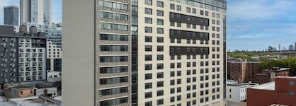 Springhill Suites By Marriott New York Queens