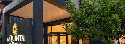 La Quinta By Wyndham Batumi