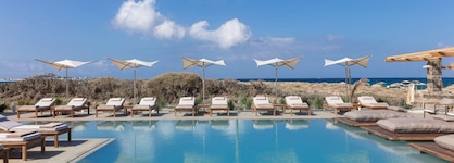 Ammothines Cycladic Suites