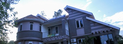 Saffron Beach Bistro & Cottages
