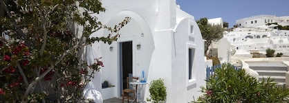 Allure Breeze Suites