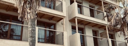 Nomad Xabia Port