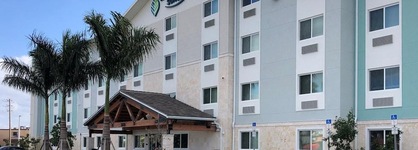 Woodspring Suites Naples West