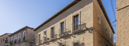 Dobo Azacanes Hostal