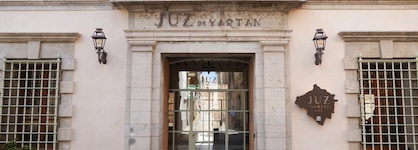 Juz De Yartan Arthotel