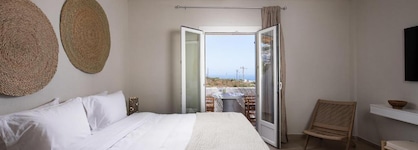 The Noverian Bios Santorini Boutique Hotel