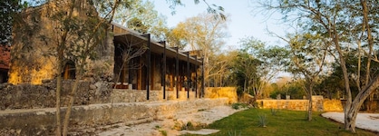 Viatura Hacienda Xtojil