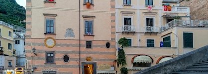 D'amalfi Hospitality