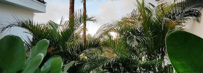 Bahala Na Villas