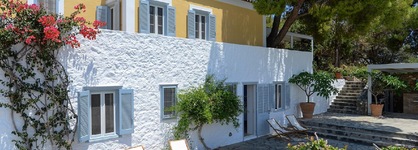 Monogram Travel Spetses