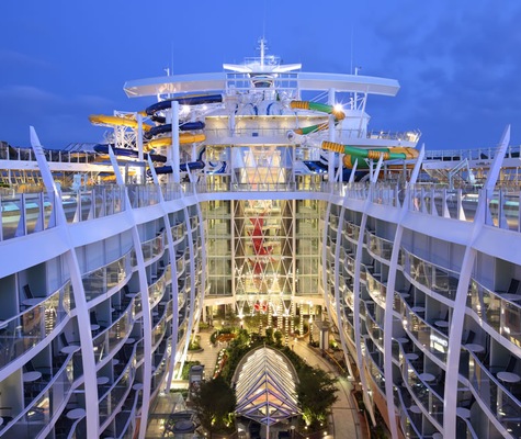 imagem Symphony of the Seas 17