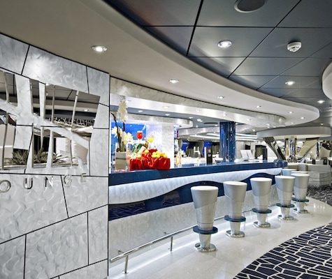imagem MSC Divina 9