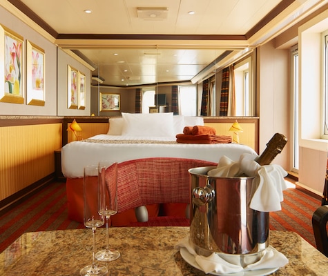 imagem Costa Diadema 33