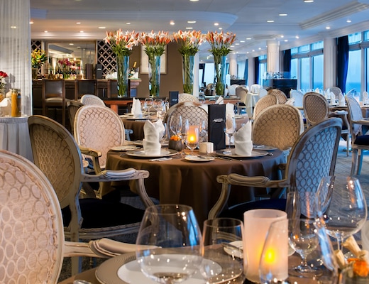 imagem Azamara Pursuit 11