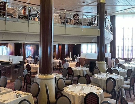 imagem Celebrity Infinity 13