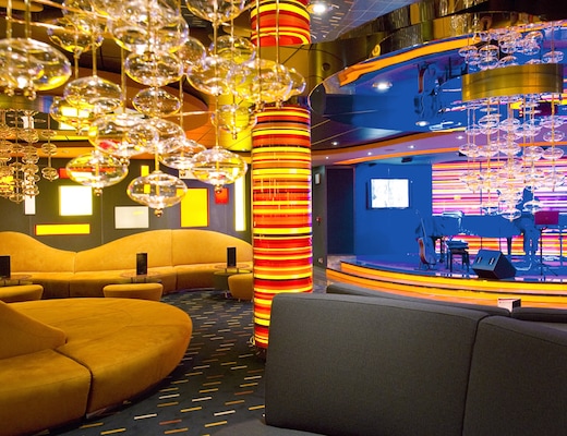 imagem MSC Divina 8