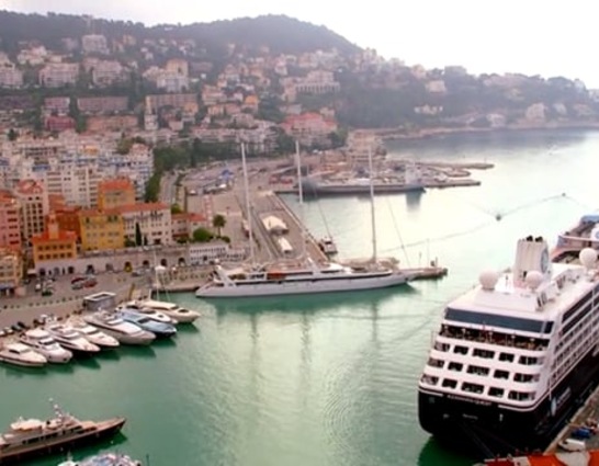 Barcos da Azamara