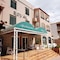 Apartamentos Royal Life - map