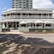 Oaks Metropole Hotel - map