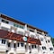 Hotel De Karon - map