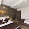 No 139 Apartments - map