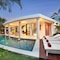 Vivenda 4 quartos 4 casas de banho em Seminyak, Seminyak - map
