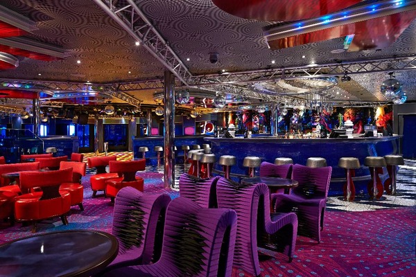 imagem Carnival Freedom 12